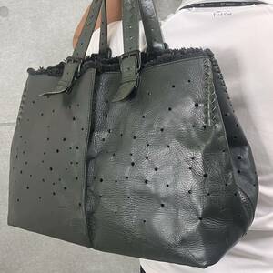 『美品 超希少』BOTTEGA VENETA ボッテガヴェネタ イントレチャート トートバッグ パンチング ビジネス 大容量 A4可 ダークグリーン メンズ