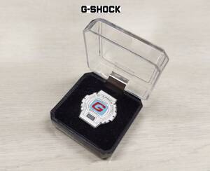 【送料無料】★G-SHOCK/G-ショック・FOX FIRE/フォックスファイア・ホワイト・希少ピンズ、バッジ、バッチ・収納ケース付き★