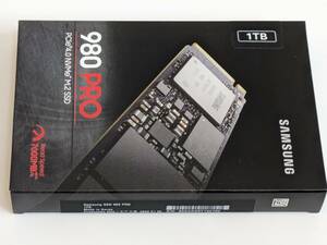 Samsung 980 PRO 1TB MZ-V8P1T0B/IT PCIe Gen 4.0 NVMe M.2 内蔵 SSD