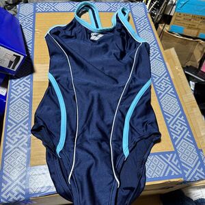 交渉歓迎【新品未使用】競泳 紺色系 競泳水着 学生服 スクール水着 スポーツウェア スイミングスクール 競泳水着 アリーナ arena Sサイズ