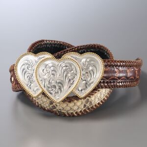 TI4012◎MONTANA SILVERSMITHS TRIPLE HEARTS BELT BUCKLE Carved & Python Leather Belt モンタナシルバースミス トリプルハート ベルト