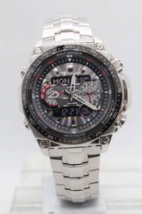 【CASO】EDIFICE ECW-M300 MULTI BAND 6 WAVE CEPTOR TOUGH SOLAR STAINLEES STEEL 10BAR JAPAN MOV`T 中古美品時計 電池交換済み 24.8.14