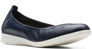 Clarks クラークス 24.5cm フラット ネイビー レザー 革 通気穴 サンダル ローファー フラット フォーマル ブーツ スニーカー バレエ RRR51