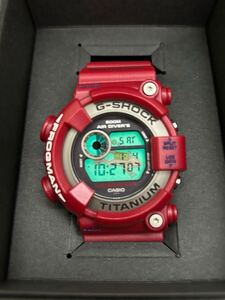 未使用　 CASIO カシオ　 G-SHOCK FROGMAN フロッグマン DW-8201GF-4JF MASTER OF G - SEA パール調メタリックレッド