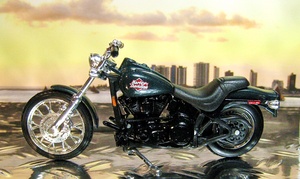 超クール！　Maisto マイスト 1/24 Harley-Davidson ハーレー 2002 FXSTB NightTrain ナイトトレイン 深緑青 夜汽車 ブリスター付