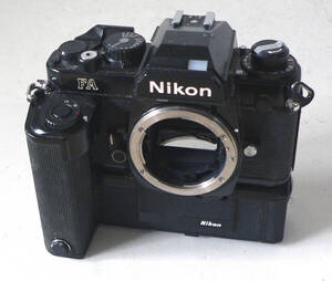 ★ ジャンク品 / Nikon FA ブラックボディー + モータードライブ MD-15 ★