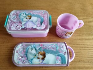 プリンセス ソフィア ランチボックス 弁当箱　箸セット コップ まとめ売り ピンク キャラクター トリオセット お弁当箱 キッズ 子供用 入園