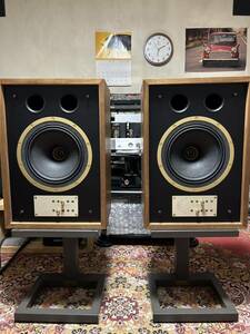 TANNOY タンノイ LEGACY EATON現行販売品スピーカーペア中古良品、定価100万円、タンノイスタンド付。