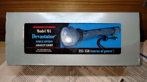 【極初期ロゴ】SUREFIRE M4 Devastator Millennium Series 4セル12V225ルーメン HAカラー　デバステーター シュアファイア 検（M2 M3 M6 6P