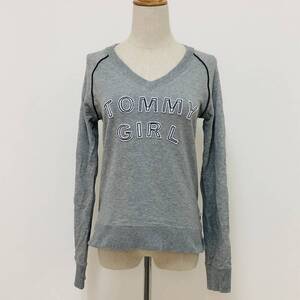 k0034 tommy girl トミーガール トレーナー 長袖 コットン混 ロゴワッペン Vネック グレー レディース 万能 シンプルデイリーカジュアル