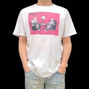 新品 BANKSY バンクシー Punk and Thug Grannies パンク ニット 編み物 おばあちゃん グラフィティ アート Tシャツ ユニセックス Mサイズ