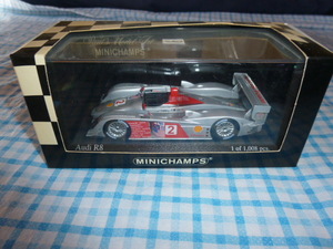 ミニチャンプス　1/43 AUDI R8 New England GP 2006 Winners