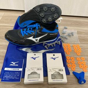 送料無料★MIZUNO ミズノ 26.0cm 陸上 オールラウンド スパイクシューズ BRAVE WING 3 & スパイクピン他 小物 大量セット 定番品 21 まとめ