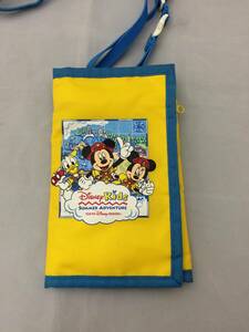 東京 ディズニー リゾート　チケット ホルダー　ミッキー / ミニー / ドナルド　【中古品】