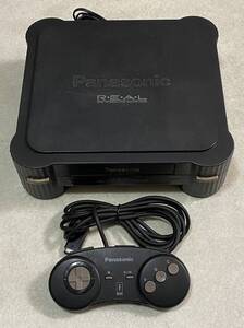 Panasonic 3DO REAL FZ-1 本体＋コントローラー / 通電のみ確認済 ジャンク品 パナソニック