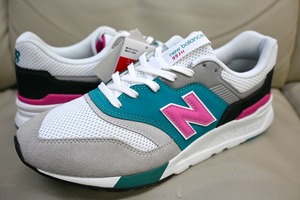 新品未使用 New Balance ニューバランス CM997 HZH ホワイト グリーン ピンク 定価10,120円 US9 27センチ ランニングシューズ 送料無料