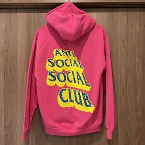 1000円スタート！Anti Social Social Club (アンチソーシャルソーシャルクラブ)プルオーバー　パーカー　Sサイズ　ピンク
