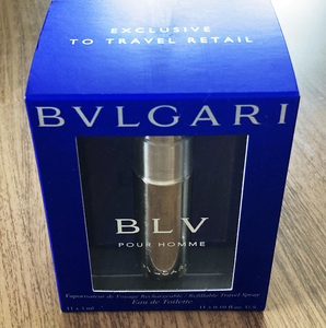 レア・BVLGARI ブルガリ ブルー プールオム　オードトワレ 3mlスプレータイプｘ11本（ホルダー付き）