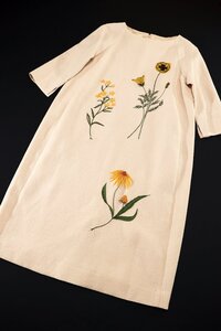 ★完売品/極美品★sybillaシビラ/花刺繍7分袖ボックスワンピース定価5.9万：ベージュxy439