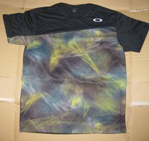 ♪♪即決！！　 OAKLEY ドライ Tシャツ Size:XL ポリエステル100% ♪♪