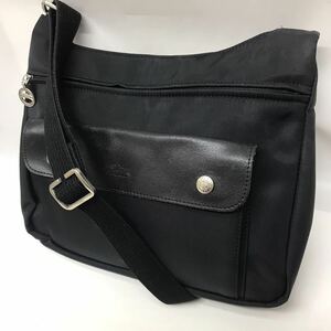 【美品】ロンシャンLONGCHAMP 斜め掛け クロスボディ ショルダーバッグ/ナイロン/BLK ブラック系 無地