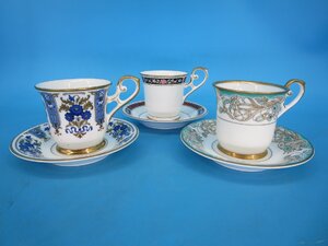 MOMOYAMA　モモヤマ　カップ＆ソーサー　3客セット　BORN CHINA 　カップ　直径7cm　ソーサー 12.5cm　洋食器　美品　現状品　（中　MOB4