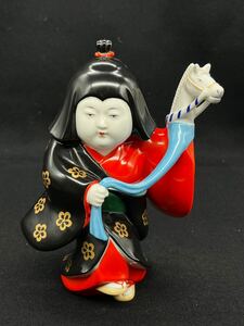 P103114 ノリタケ　NORITAKE NIPPON TOKI KAISHA 人形馬頭付き　置物 伝統工芸　オールドノリタケ