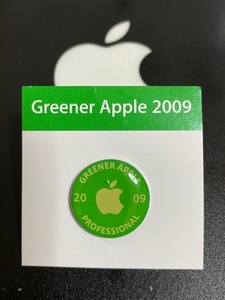 2009年　Apple純正　アップル　Ｇreener Apple 2008　ピンバッジ　希少　年代物