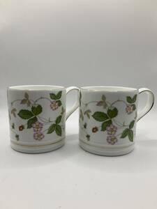 【中古】WEDGWOOD/ウェッジウッド ワイルドストロベリー マグカップ　壺マーク　イングランド　Bone China