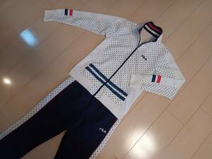 35ほぼ新品【FILA】フィラ ジャージ 上下セット セットアップ Mサイズ 限定カラー