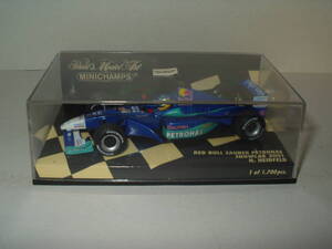 PMA RED BULL Sauber PETRONAS Showcar 2001 / ミニチャンプス レッドブル ザウバー ペトロナス ( 1:43 ) ニック ハイデフェルド