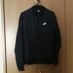 Nike ブラック ジャケット