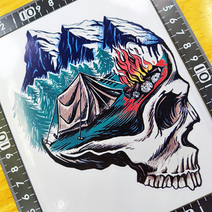 ガイコツ ステッカー 15×12 (cm) SkullCamp19 [●匿名配送● スカル 骸骨 ドクロ 自然 アウトドア キャンプ 山]