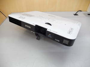 EPSON EB-1795F エラーで起動せず