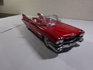 ダンバリーミント　１／２４ 1959 Cadillac オープンカー