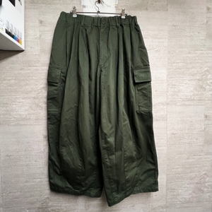 is-ness イズネス 1004AWPT04-1　BALLOON CARGO EZ PANTS カーゴパンツ カーキ one size 【中目黒b05】