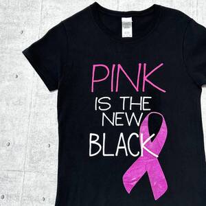 GILDAN PINK IS THE NEW BLACK Tシャツ ギルダン　　半袖 ショートスリーブ クルーネック ラメプリント アメリカ古着 USA古着 早3971