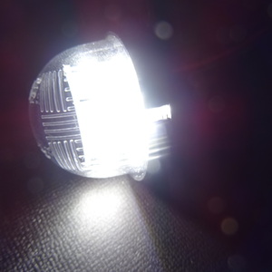 激白光 !! スズキ LED ナンバー灯 ライセンス ランプ クロスビー MN71S ハスラーMR31S MR41S MR92S MR52S アルトラパン HE21S HE22S HE33S 