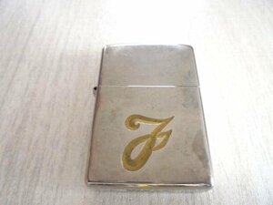 ★ Zippoライター ＜F＞のイニシャル（大文字の筆記体）★開閉音・状態良好 中古品★