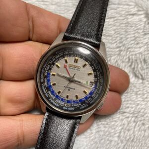 1円スタート 中古 SEIKO セイコーブランド 自動巻き WORLD TIME 6117-6010腕時計 ジャンク品。