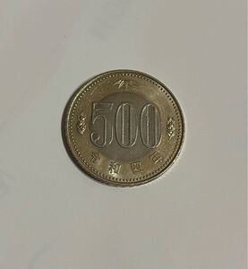 令和4年　500円硬貨