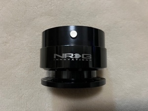 【新品】NRG クイックリリース ステアリングボス レンチン音あり 黒【売り切り】