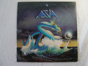 ASIA エイジア - John Wetton - Steve Howe - Carl Palmer - Geoff Downes - Heat Of The Moment -