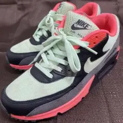 希少 【 NIKE AIR MAX 90 ESSENTIAL 】