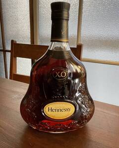 ①未開栓 Hennessy X.O COGNAC 700ml 40% ヘネシー XO 黒キャップ クリアボトル コニャック ブランデー 未開栓　古酒　保管品　