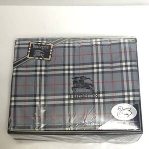 激レア【送料無料】新品未使用/正規品/Burberry/Burberrys/バーバリーズ/羽毛掛ふとん/布団/ダウンケット/ダウン70%/フェザー30%(Y91）寝具