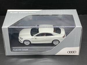 アウディ A5クーペ 1/43 AUDI ミニカー 未開封