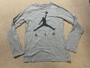 激安!NIKE JORDAN KIDS ナイキ ジョーダン キッズ ロンT 長袖 Tシャツ グレー 灰色 XL 150 160 バスケ ウエア