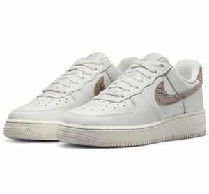 新品 送料込 NIKE WMNS AIR FORCE 1 