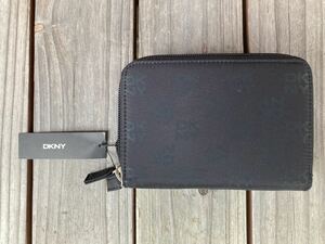 DKNY ダナキャランニューヨーク　ラウンドファスナーウォレット 